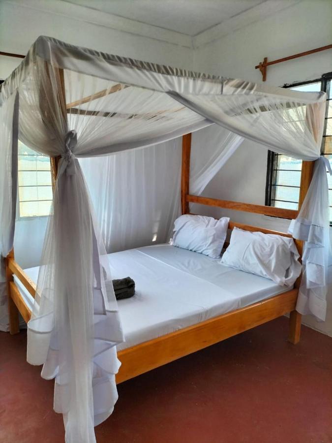 Mambo Leo Hostel Paje Buitenkant foto