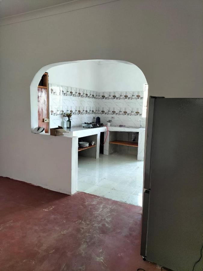 Mambo Leo Hostel Paje Buitenkant foto